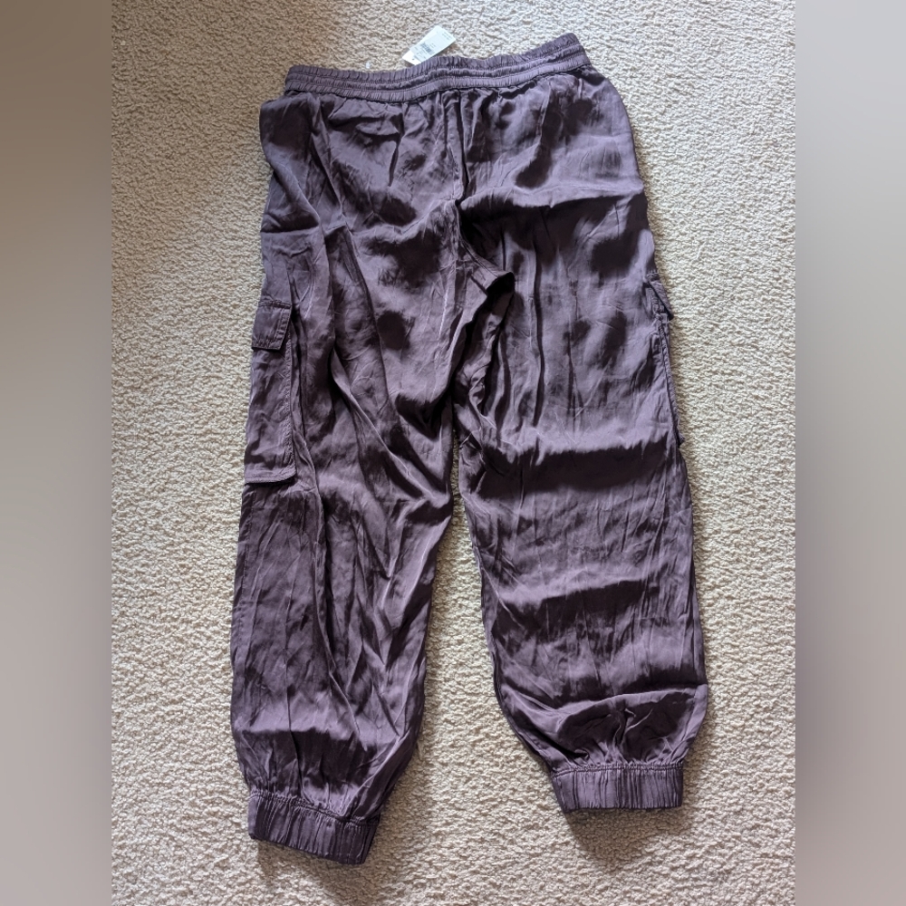 New With Tags Aerie Flowy Joggers Chocolate Brown Size Medium - Picture 5 of 6